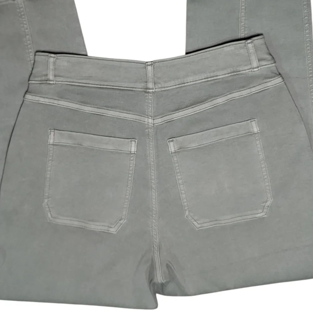 EUC Spanx Stretch Twill Straight Leg Pant Olive Oil Medium